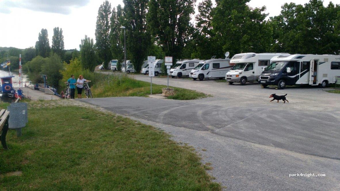 Wohnmobilstellplatz Dettelbach am Main - Foto 5