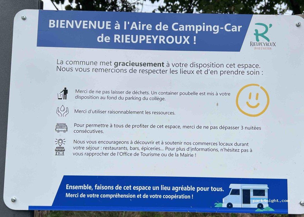 Aire de Camping-car RIEUPEYROUX - Foto 7