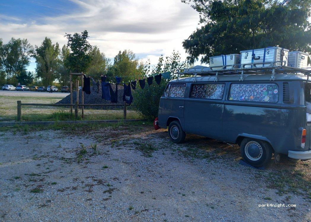 Aire de camping-car Saix - La Serre