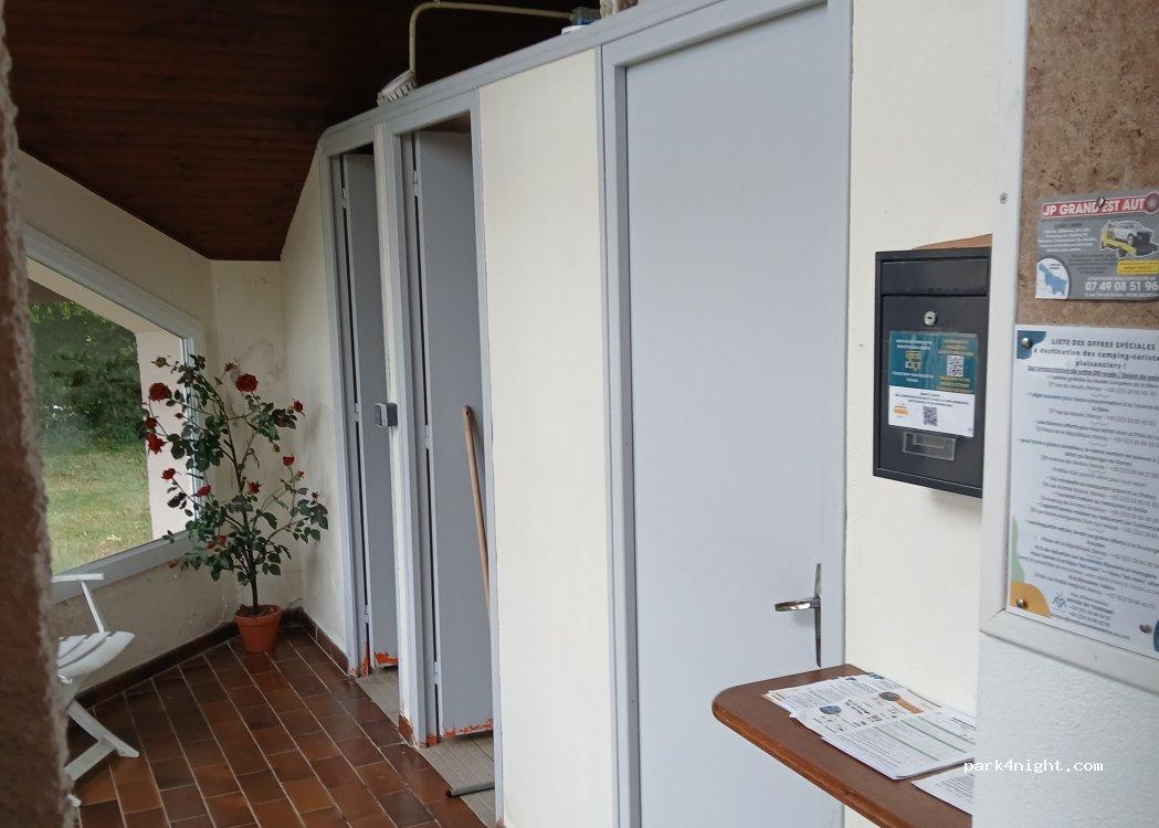 Aire de camping-cars de Stenay - Foto 2