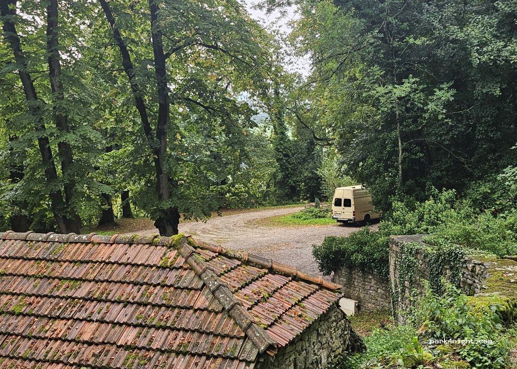 aire de services et stationnement camping cars 52150 Bourmont-entre-Meuse-et-Mouzon - Foto 6