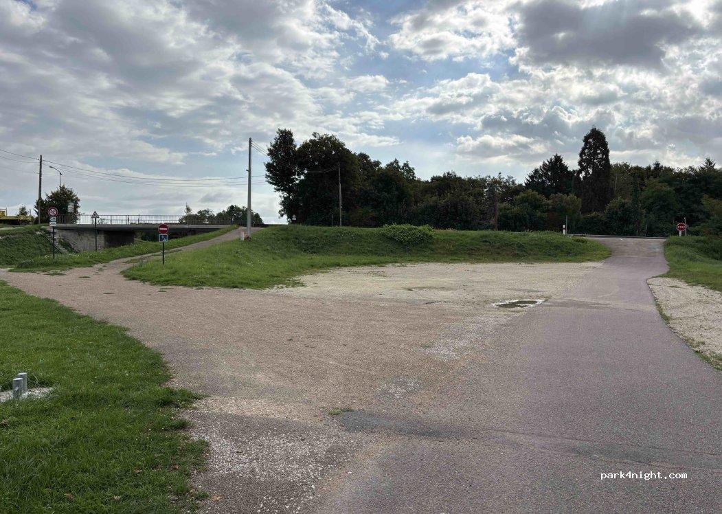 Camping-cars Saint-Florentin - Foto 3