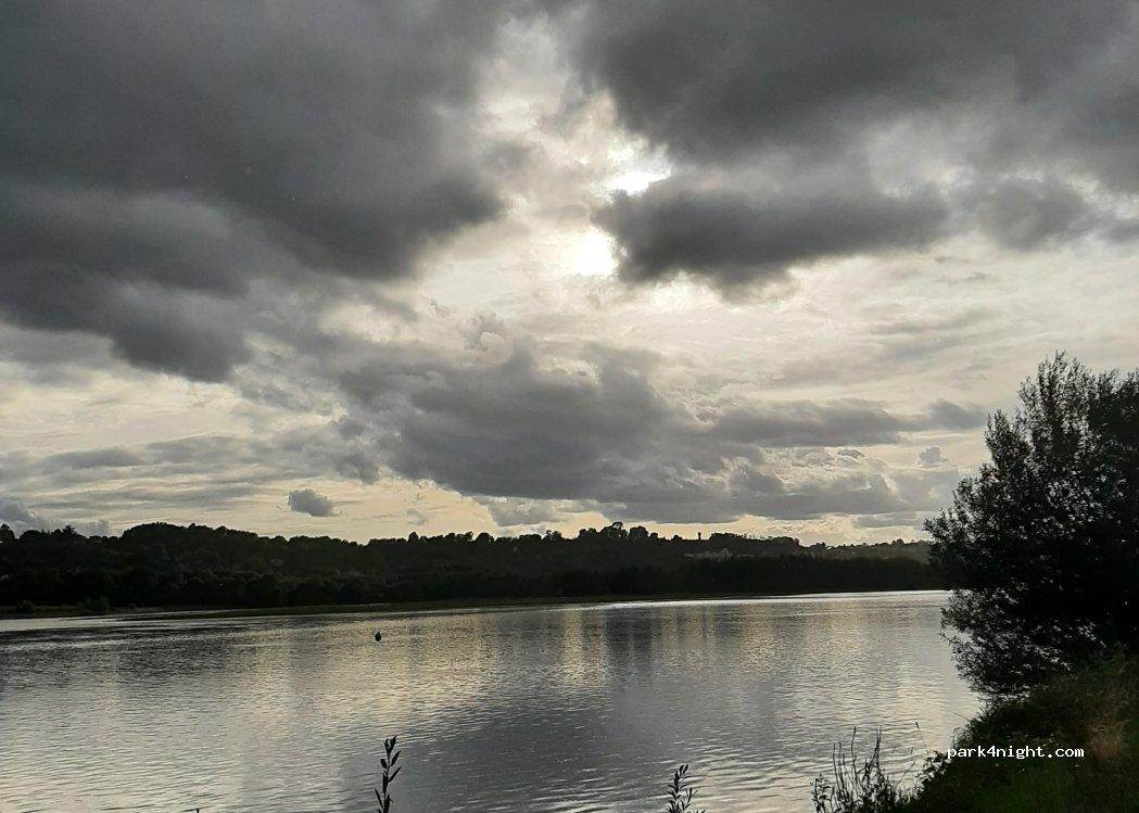 Aire CAMPING-CAR PARK de Villebernier - Foto 5