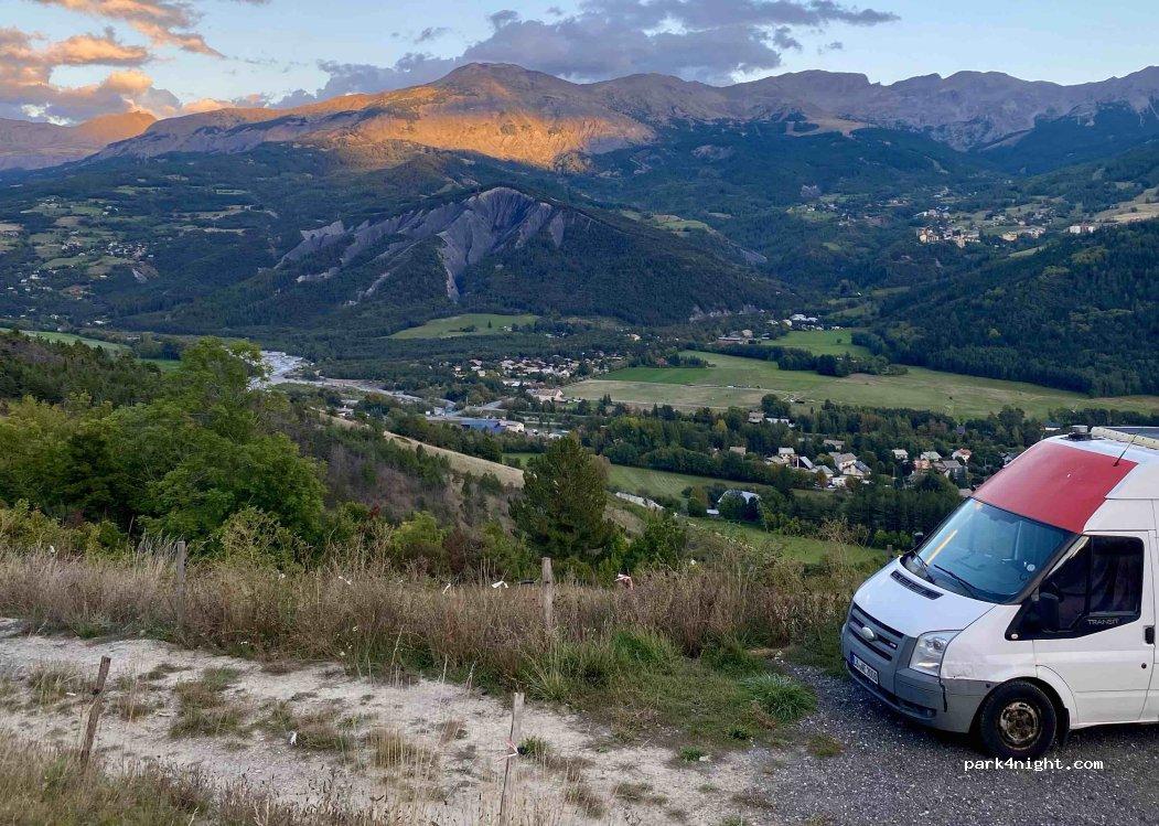 Terrain pour camping-cars - Foto 6