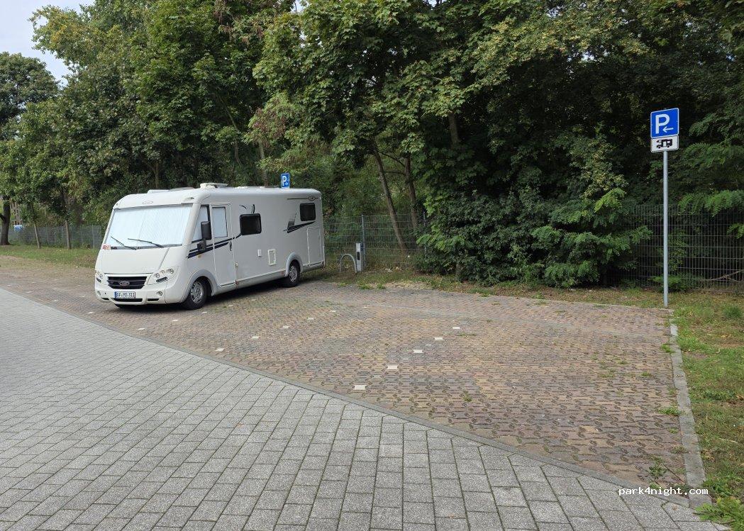 Stellplatz - RV Camper parking - Foto 4