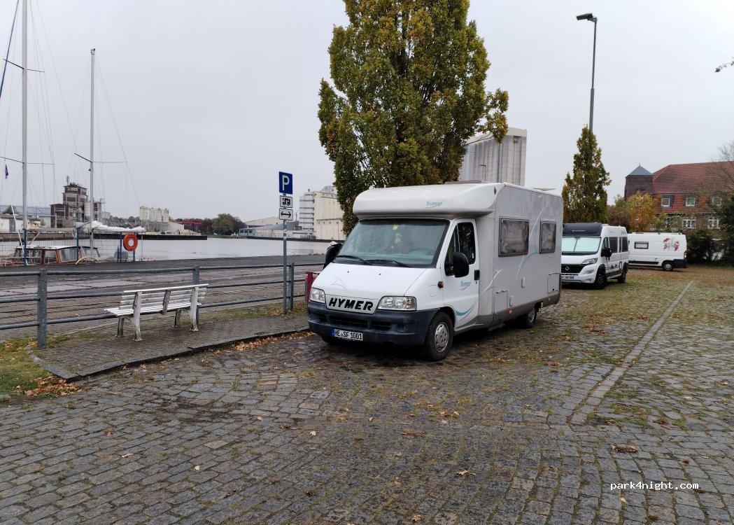 gepflasterter Reisemobilstellplatz - Foto 2