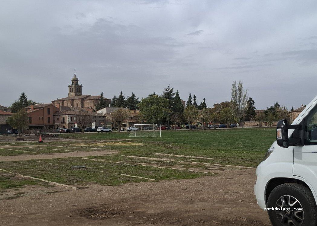 Camping Municipal De San Marcos Sierras - Foto 2