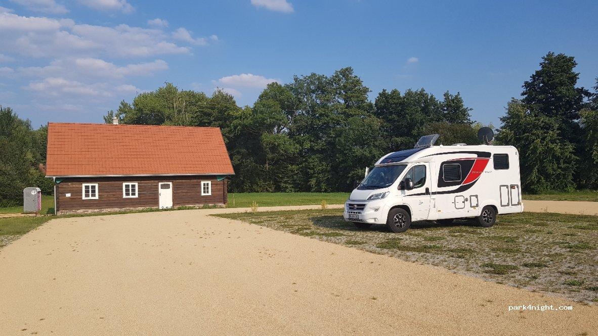 Wohnmobilstellplatz „Am Erlichthof“ Rietschen