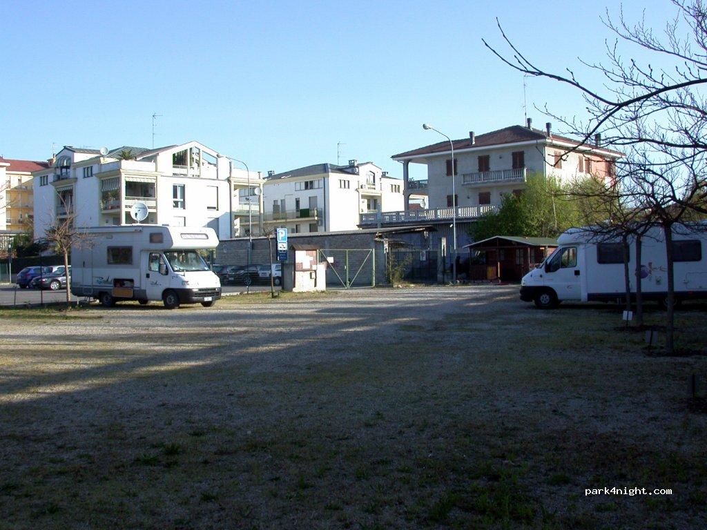 Area Sosta Camper - Nizza Monferrato - Foto 2