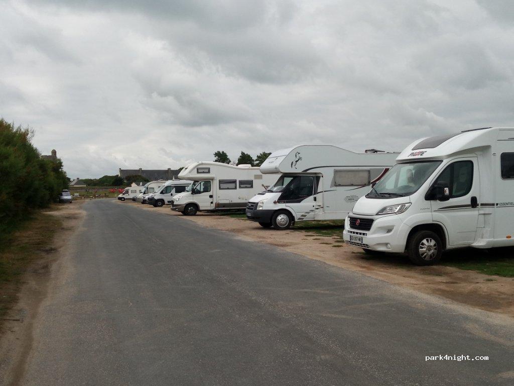 Aire de stationnement camping-cars 50550 Saint-Vaast-la-Hougue - Foto 6