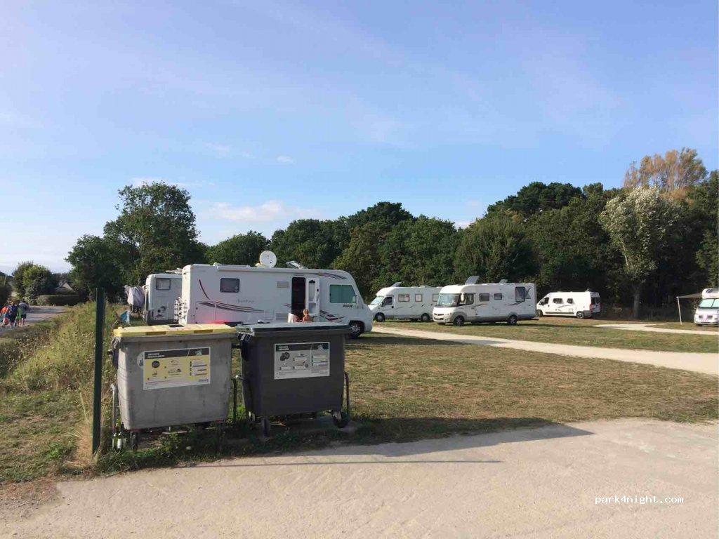 Aire de camping-car SARZEAU - Foto 2