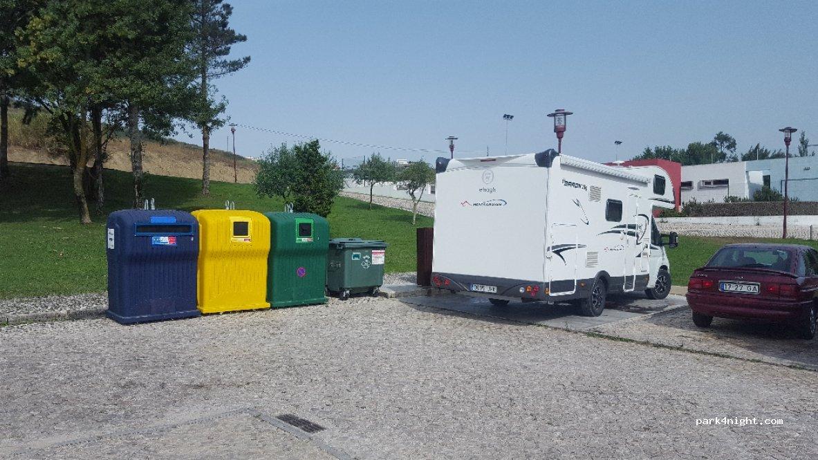 Área de Serviço para Autocaravanas - Foto 3