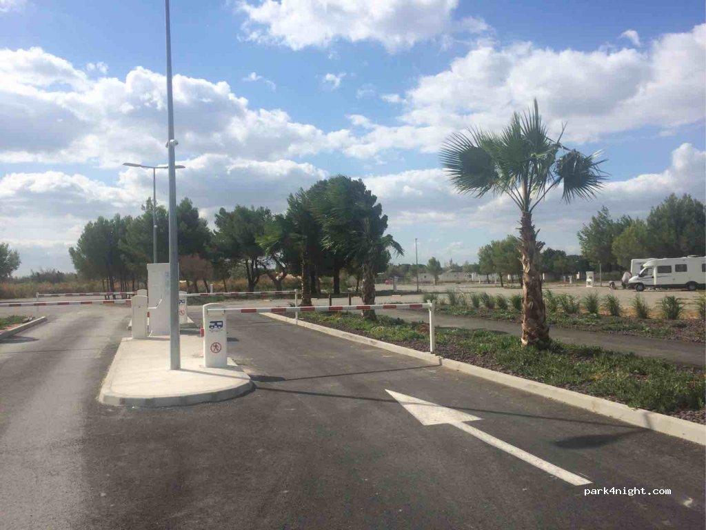 Aire de camping-car Narbonne Plage - Foto 2