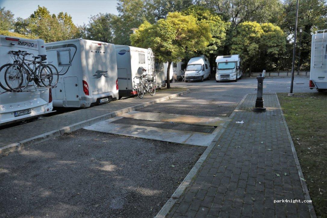 Parcheggio Camper service - Foto 3