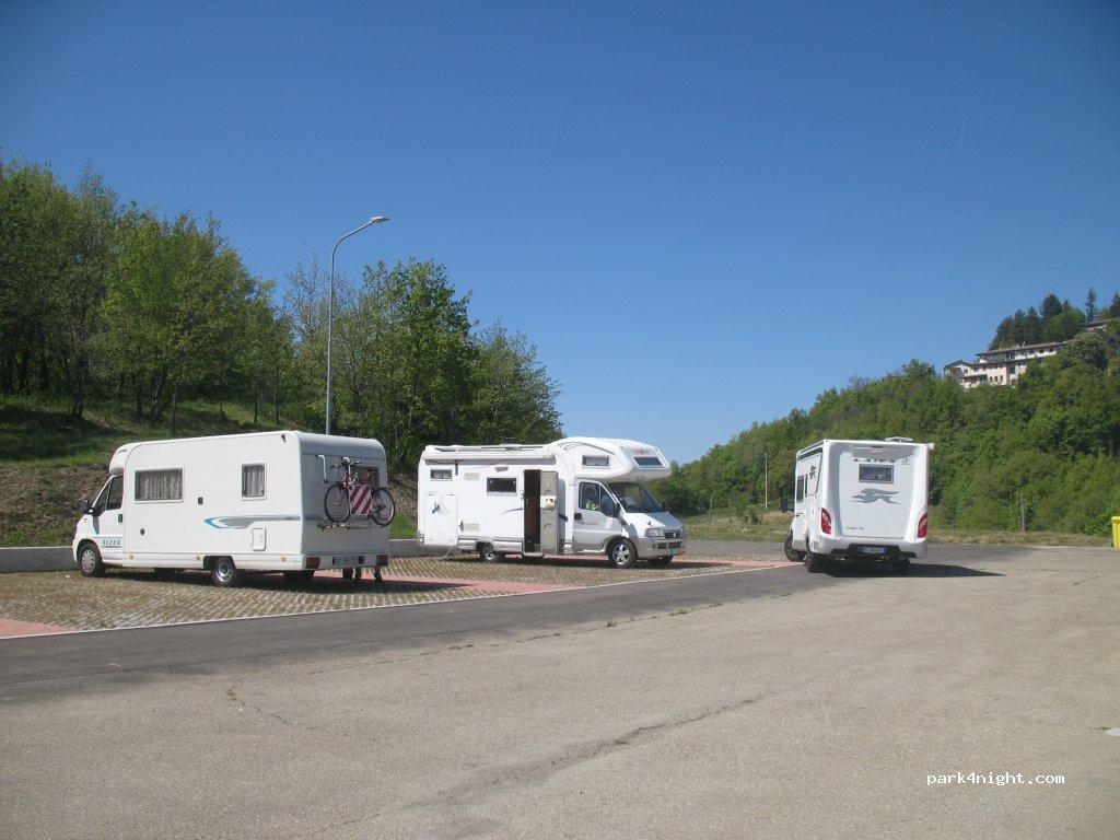 Area Sosta Camper Montese - Foto 4