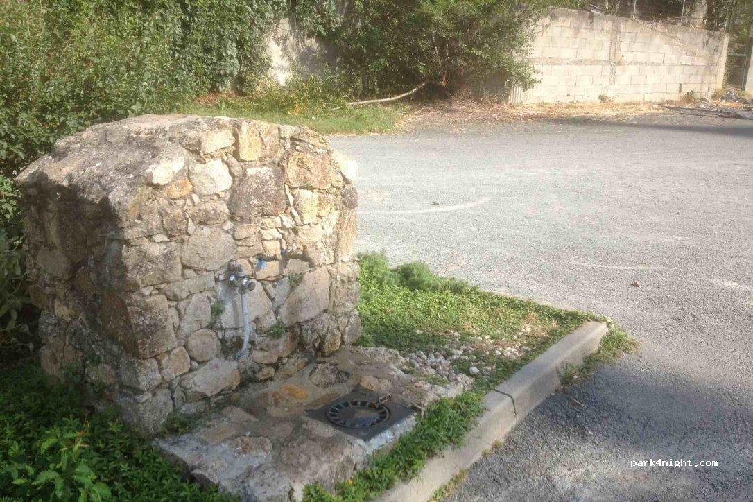 Aire de camping-car LE POIRE SUR VIE - Foto 3