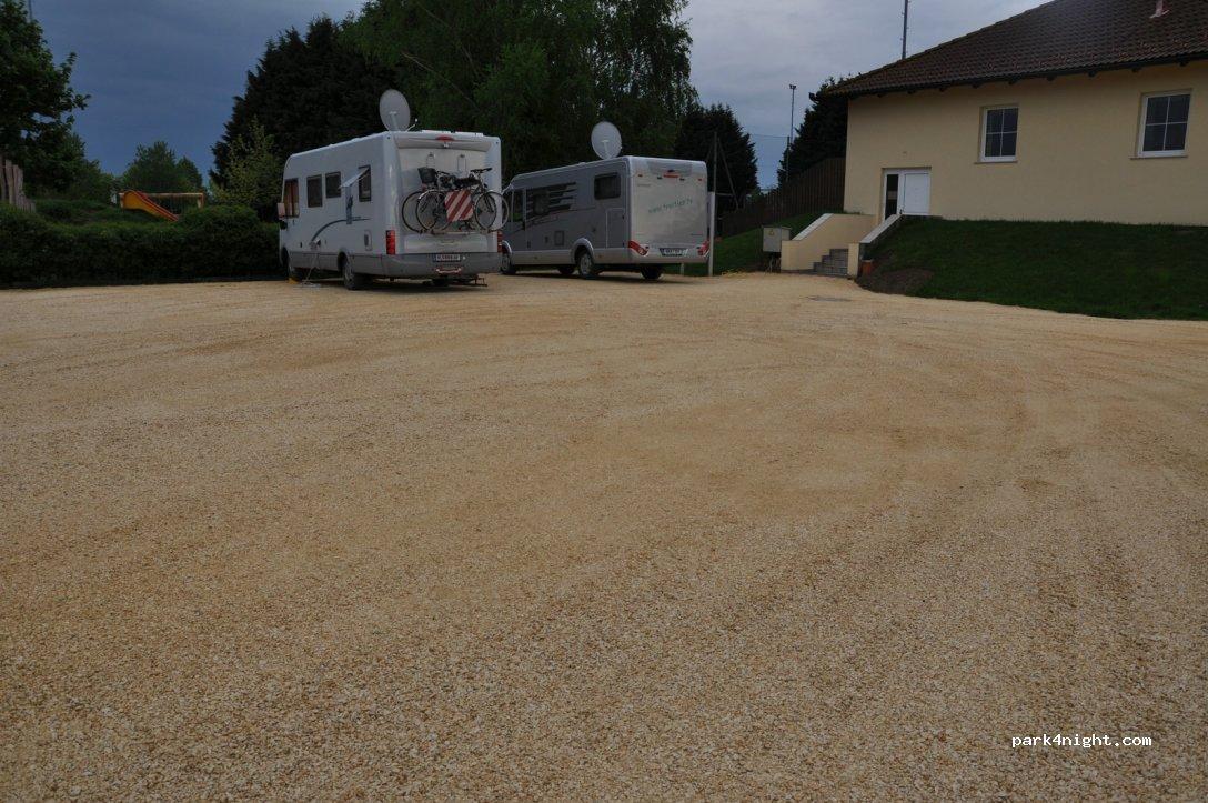Wohnmobil- und Wohnwagenstellplatz 2211 Pillichsdorf - Foto 6