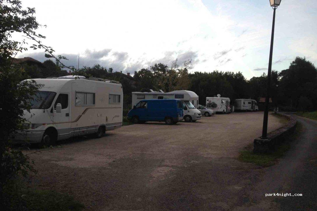 Aire de camping-car CARDAILLAC