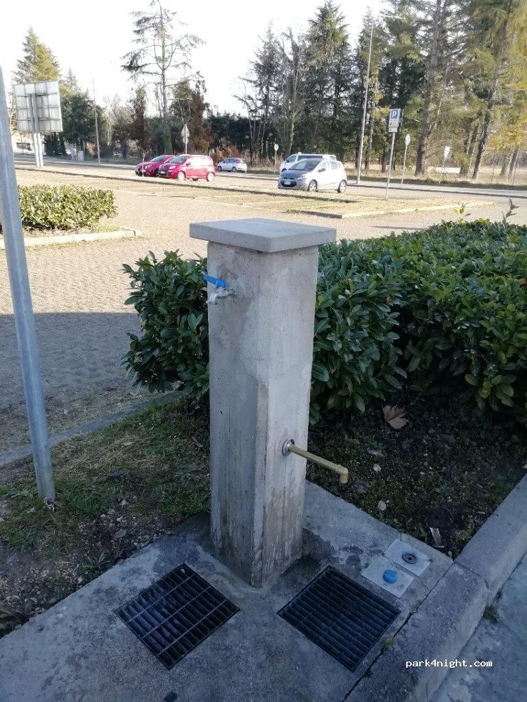 ZONA SOSTA CAMPER - Foto 4