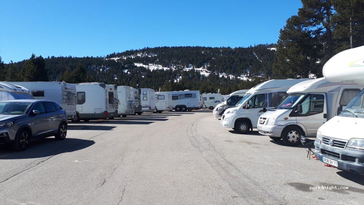 Parking camping-car Les Angles