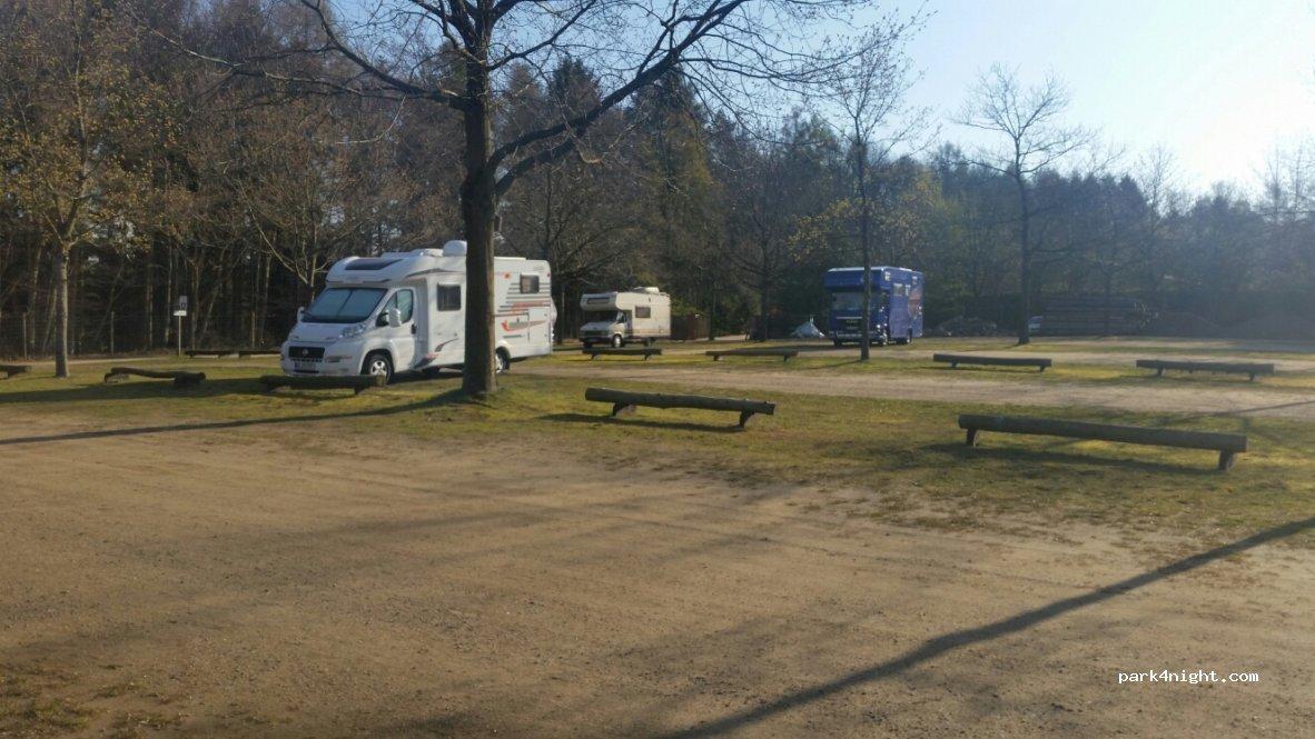 Wohnwagen Stellplatz - Foto 5