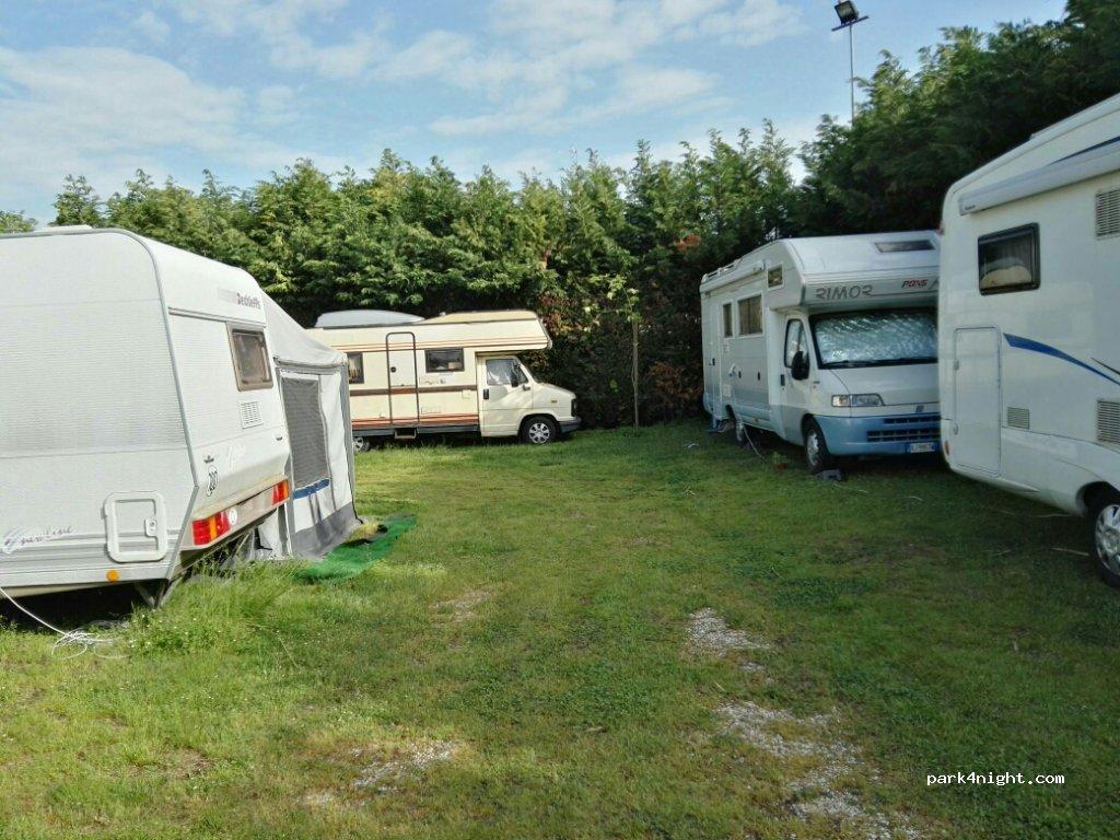 Camper Parking Area - Cavallari - Foto 4