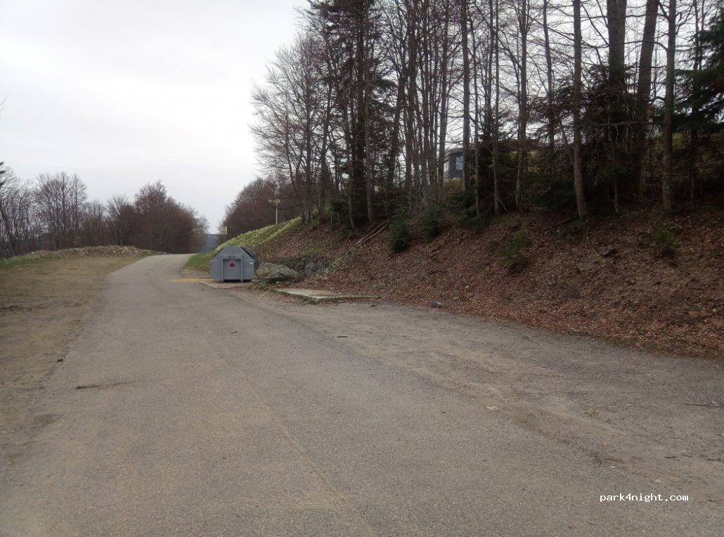 AIRE DE STATIONNEMENT CAMPING CARS 68380 Sondernach - Foto 7