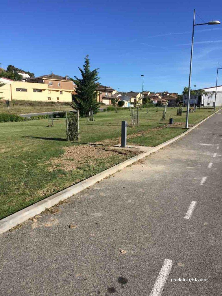 Área de autocaravanas de Larraga - Foto 6