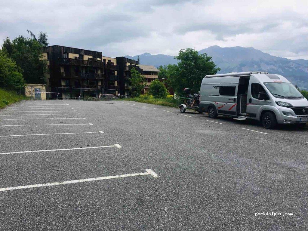 Terrain pour camping-cars - Foto 7