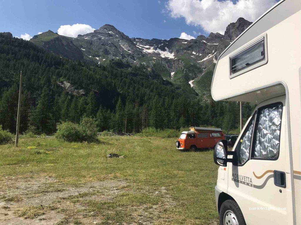 Area Parcheggio Camper Piano della Mussa - Foto 3