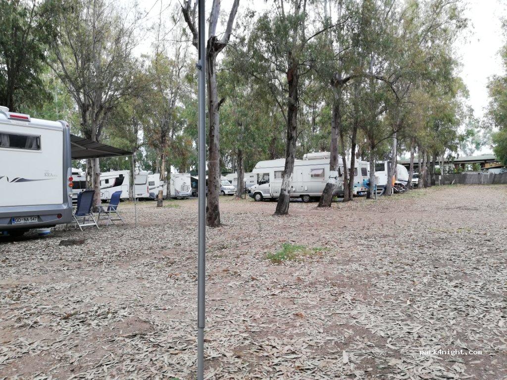 Area Attrezzata Camper Baia Cea Tortolì - Foto 6