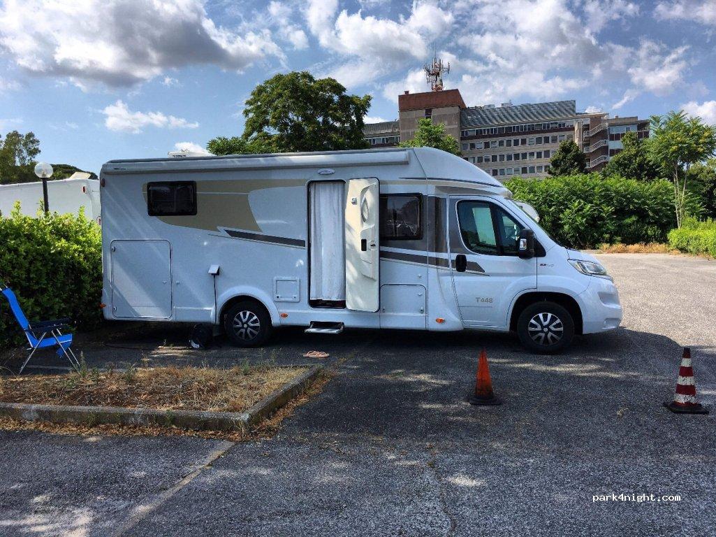 Area sosta camper 00154 Roma RM