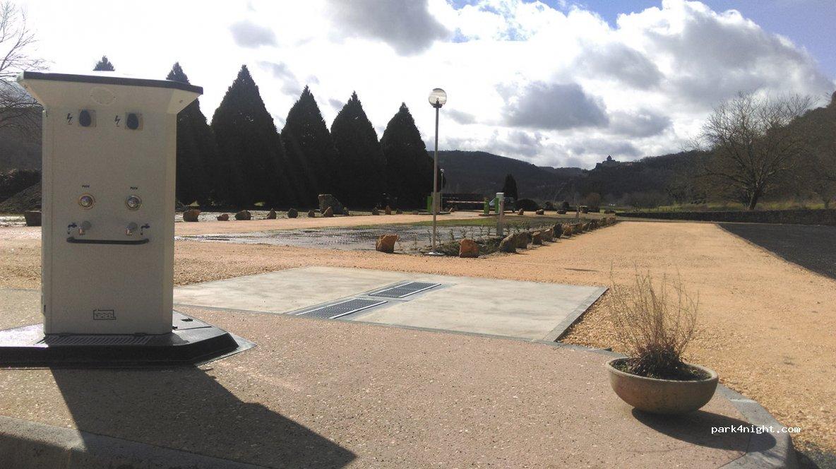 Aire de Camping Cra Park VEZAC - Foto 4