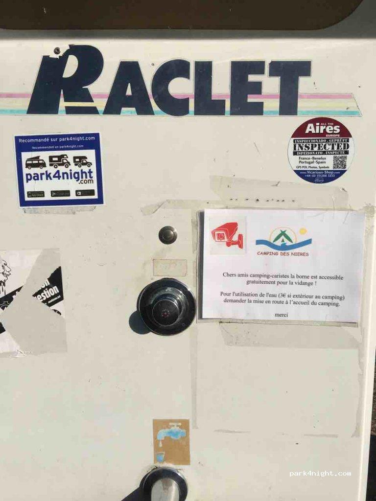 aire de camping car d'ebreuil - Foto 6