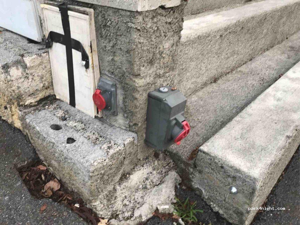 Sauvagnon Motorhome Aire - Foto 4