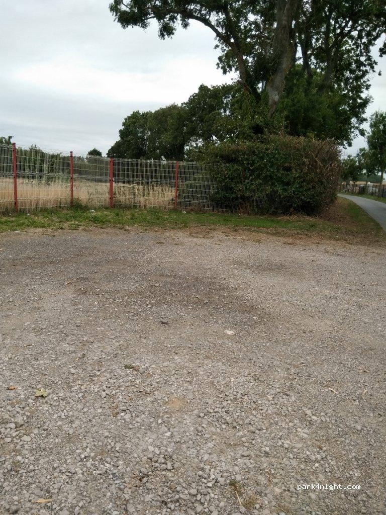 Campagne-lès-Hesdin Motorhome Aire - Foto 5