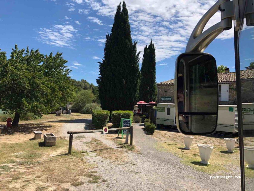 Camping Douce Provence (Yelloh Village) - Foto 4