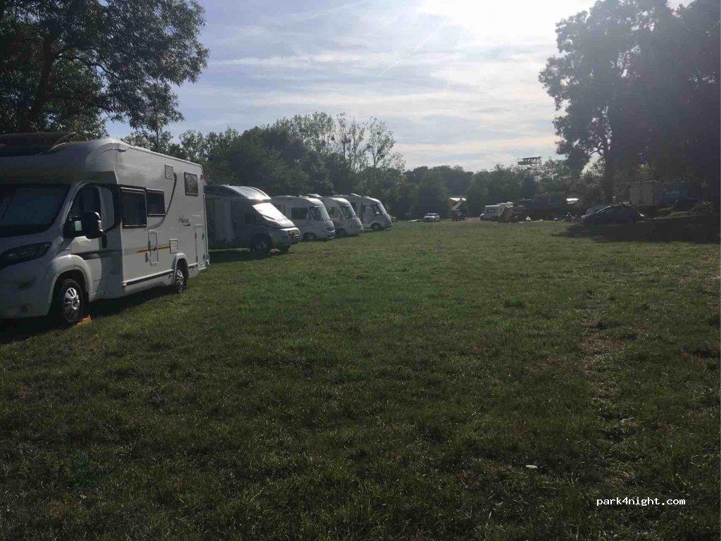 aire de camping-car de Riaillé - Foto 2