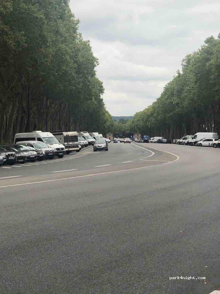 Area Sosta Camper Parcheggio H24 78000 Versailles - Foto 6