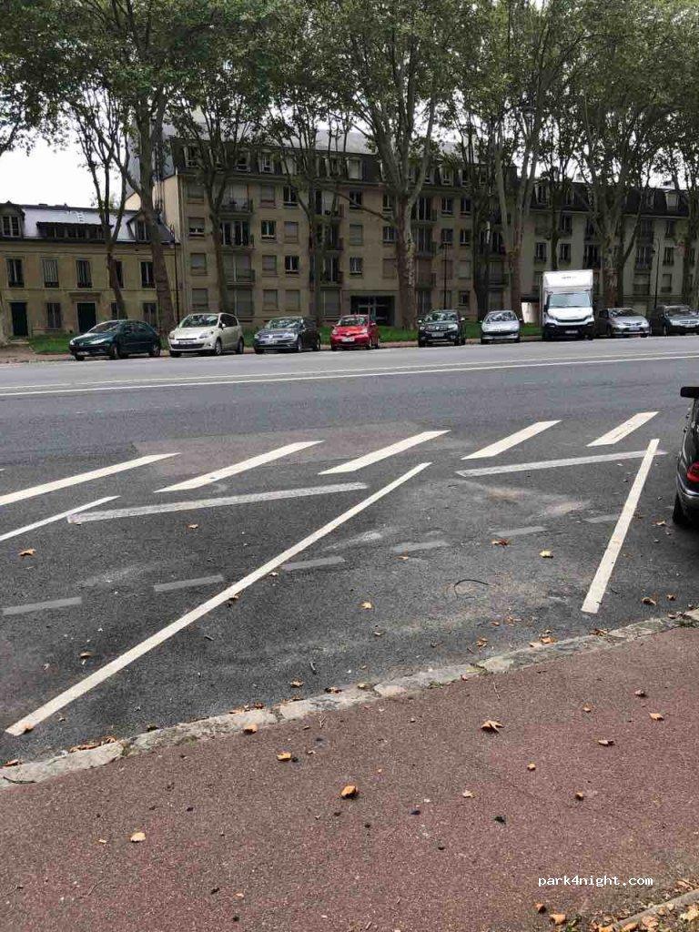 Area Sosta Camper Parcheggio H24 78000 Versailles - Foto 7