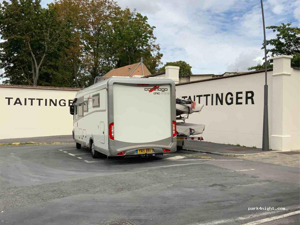 Motorhome Aire 51100 Reims - Foto 7