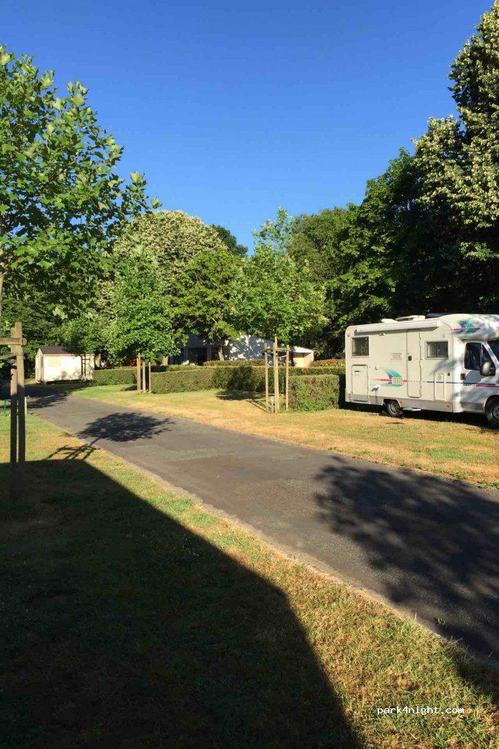 Camping du Gué St. Léonard - Foto 2