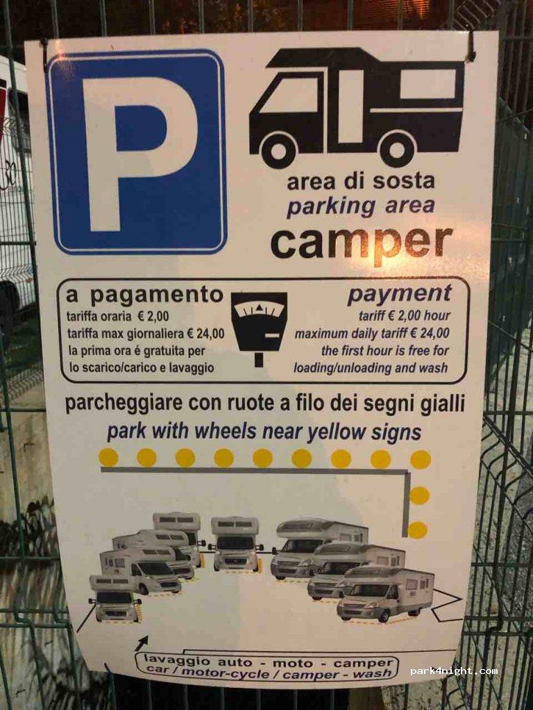 Area Sosta Camper a Genova di Pons Camper E Caravan - Foto 5