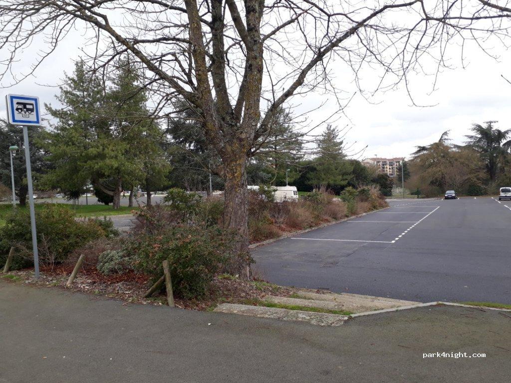 Aire de camping-car CHOLET - Foto 5