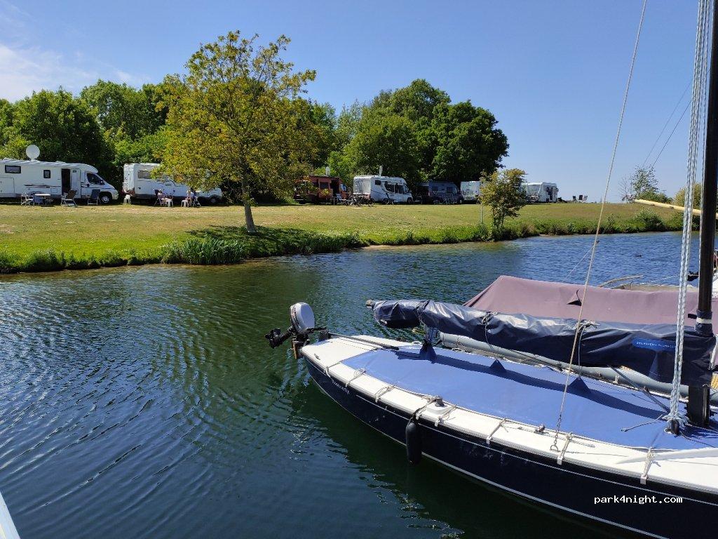 Camperplaats Jachthaven 't Loo - Foto 3