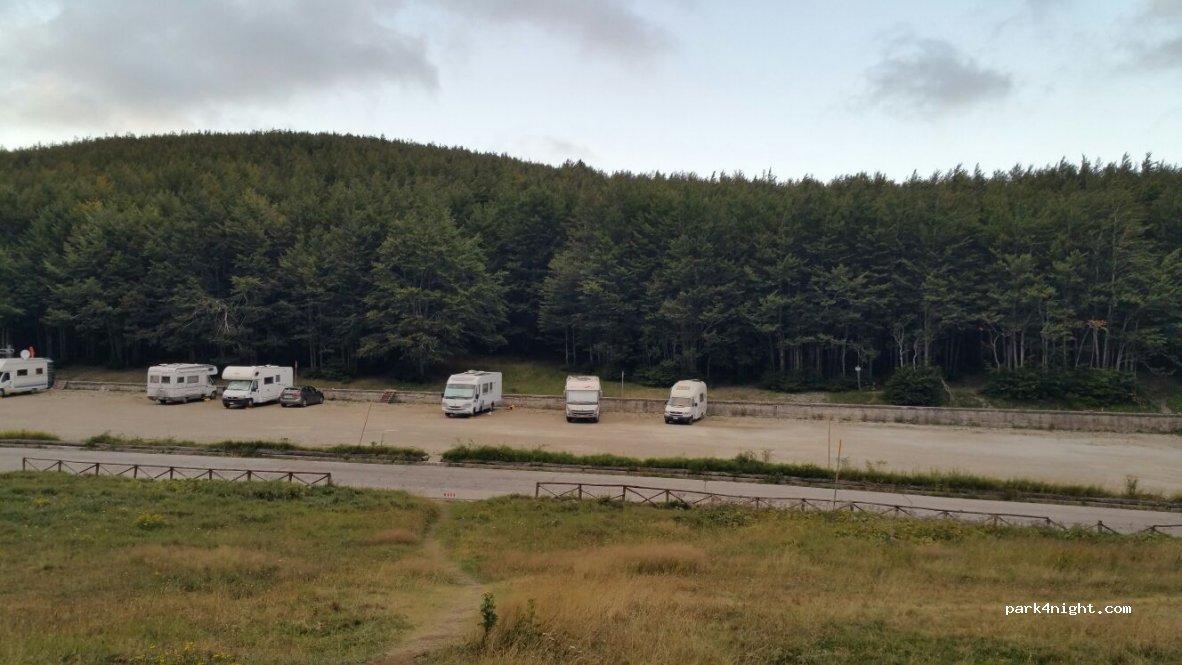 Area Sosta Camper Fangacci MonteFalco - Foto 4