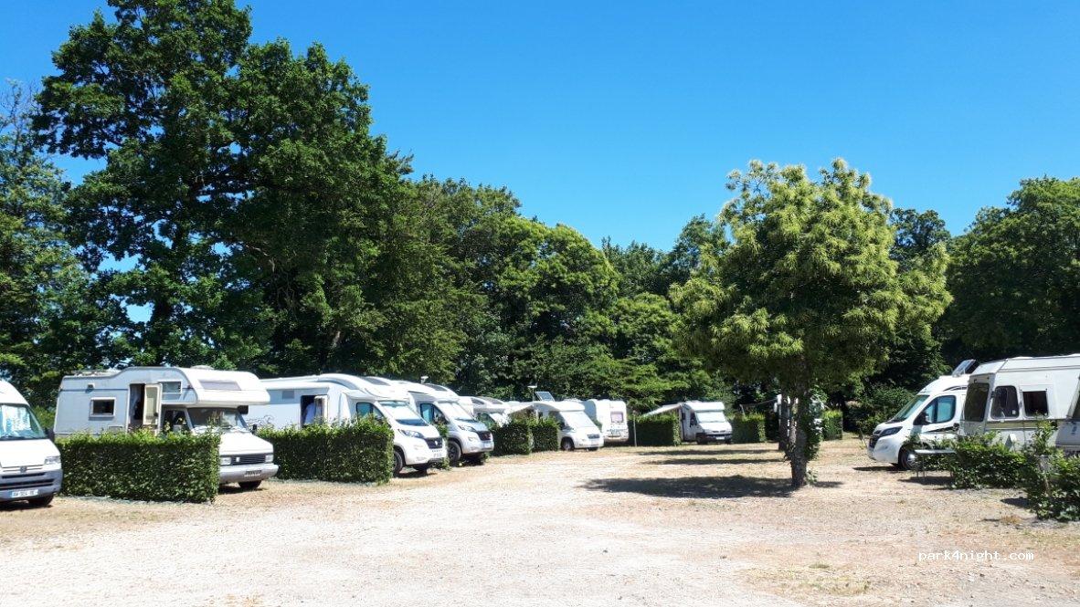 Aire de camping-car SAINT FRAIMBAULT - Foto 5