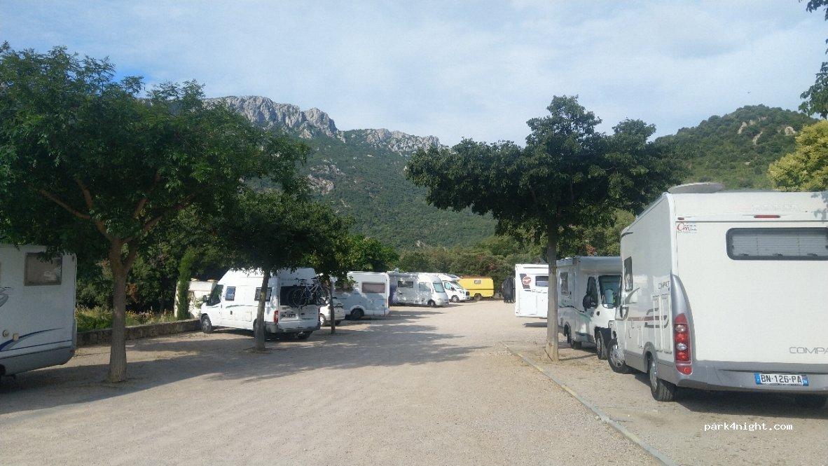 Aire de camping-car de Duilhac sous Peyrepertuse - Foto 3
