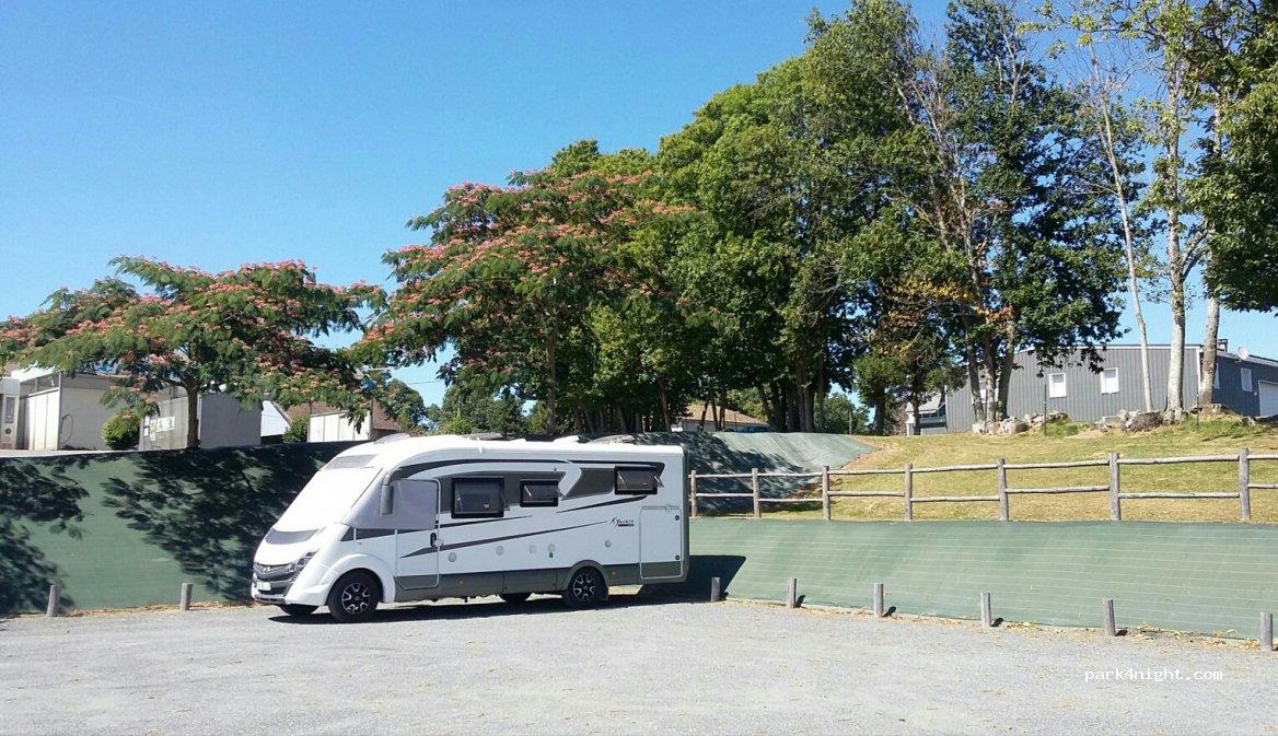 Camper parking Pageas - Foto 3