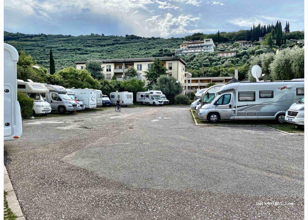 Area Sosta Camper Brione - Riva Del Garda - Foto 6